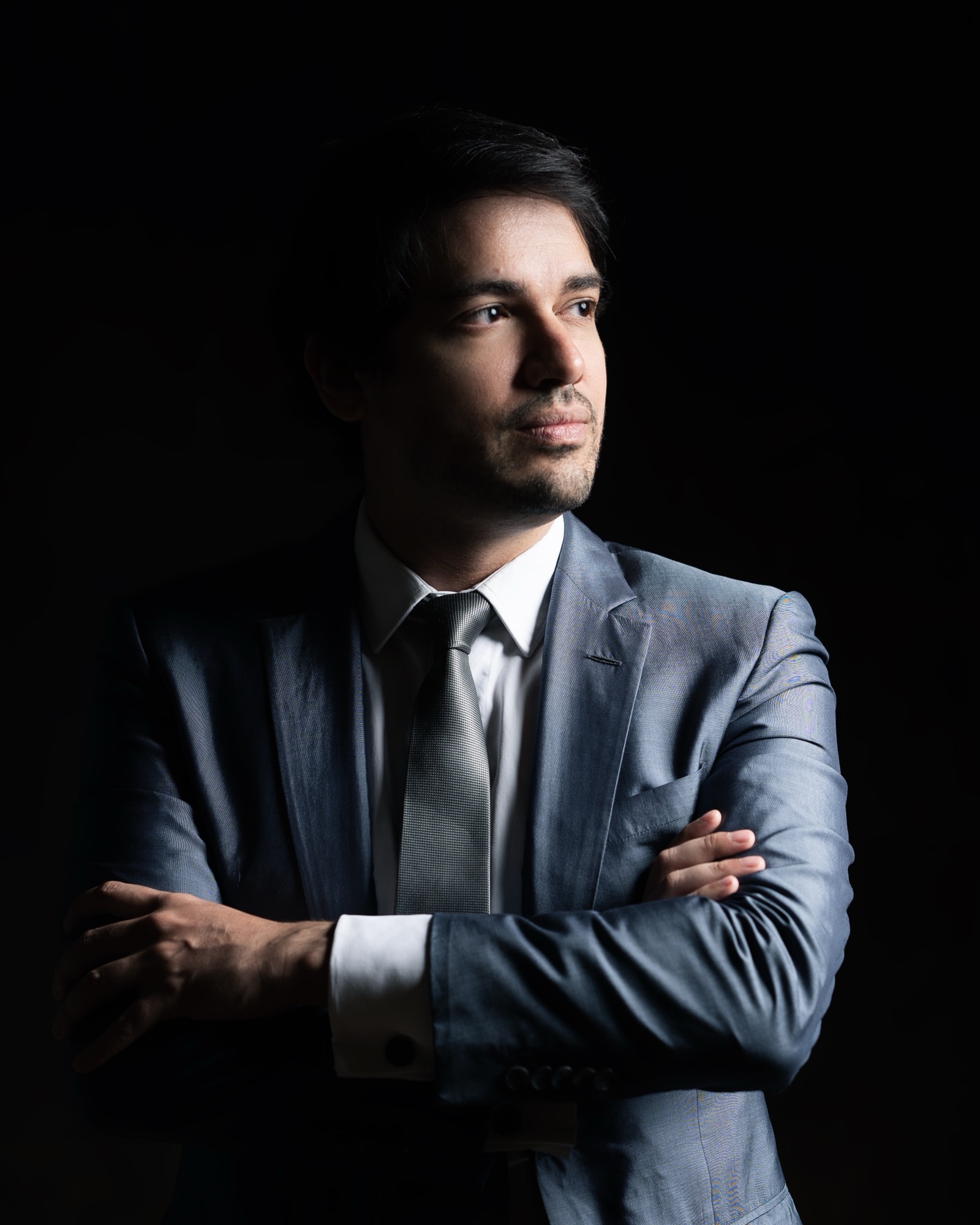 Dennis Correa de Sá, consultor de gestão comercial e marketing B2B